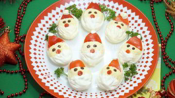 Рецепт Фаршированных яиц Дед Мороз