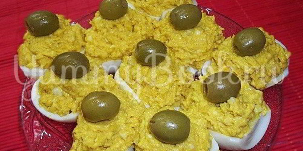 Как приготовить фаршированные яйца икрой минтая