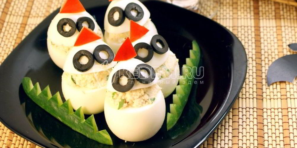 Как приготовить фаршированные яйца привидения