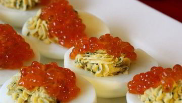 Рецепт Яиц фаршированных красной икрой