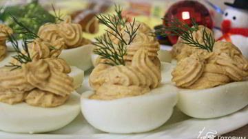 Рецепт Яиц фаршированных паштетом из утиной печени