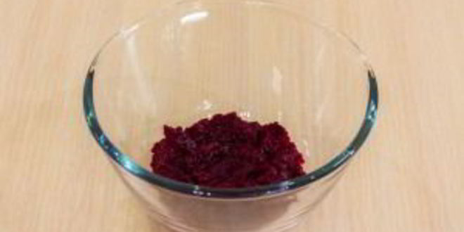 Рецепт яиц, фаршированных сельдью и свеклой