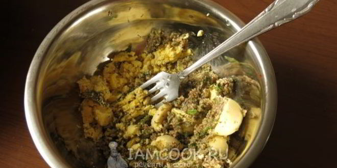 Рецепт яиц фаршированных в цветном желе