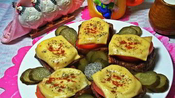 Рецепт Гренков с овощами под сыром