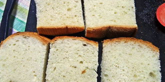 Рецепт гренков с овощами под сыром