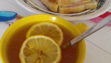 Рецепт Гренков с сыром и ветчиной