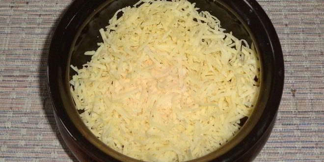 Рецепт гренков с яйцом и сыром