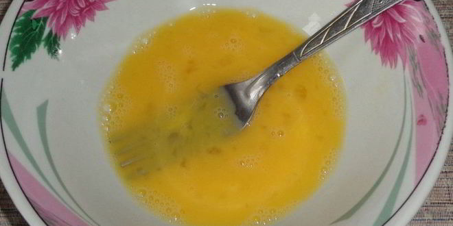 Рецепт гренков с яйцом и сыром