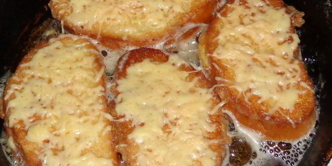 Рецепт гренков с яйцом и сыром