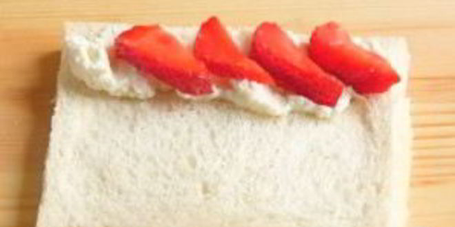 Рецепт сладких рулетиков-гренков по-французски