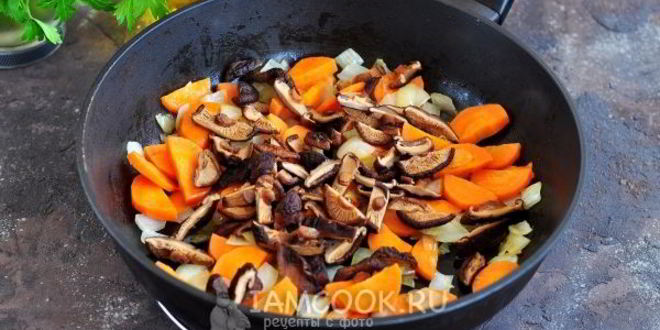 Рецепт грибной икры из сушеных и свежих грибов