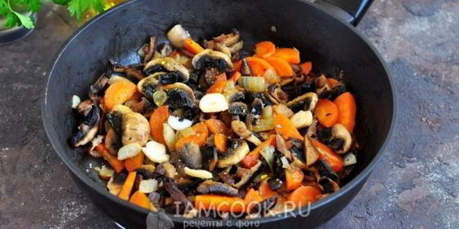 Рецепт грибной икры из сушеных и свежих грибов