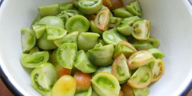 Рецепт овощной икры с зелеными помидорами в мультиварке