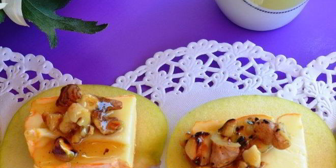 Рецепт канапе француженка из яблок, сыра и орехов