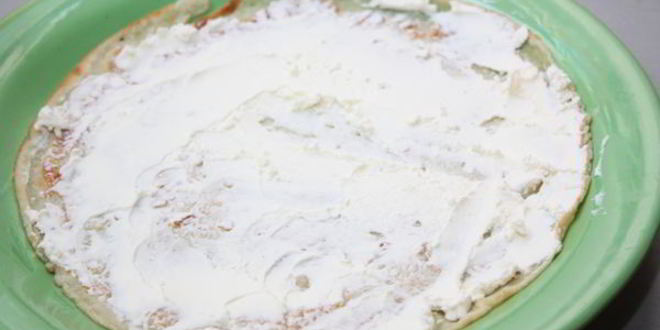 Рецепт канапе из блинов на шпажках