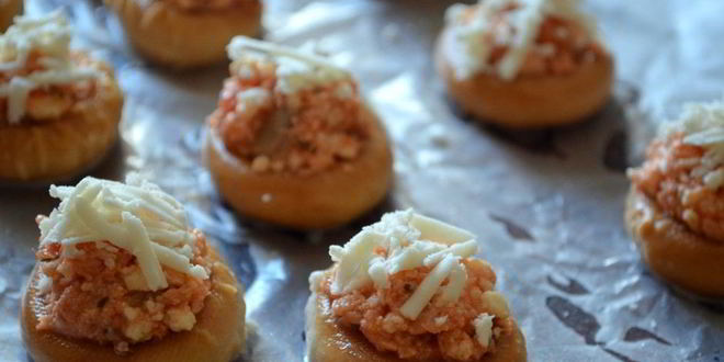 Рецепт канапе из сушек с горбушей