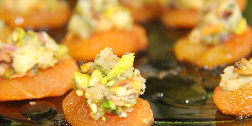 Как приготовить канапе с курагой