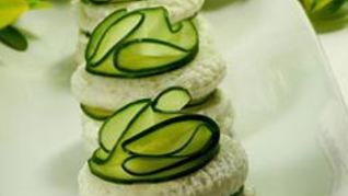 Рецепт Канапе с огурцом