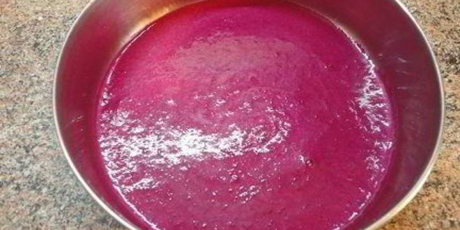 Рецепт канапе с сельдью и муссом из свеклы