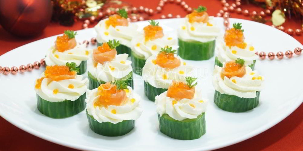 Как приготовить новогоднее канапе