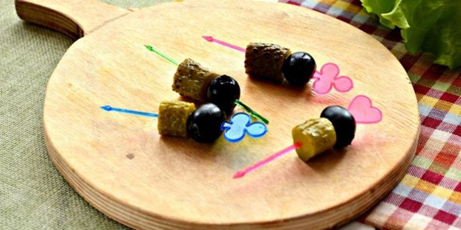 Рецепт праздничного канапе со свининой