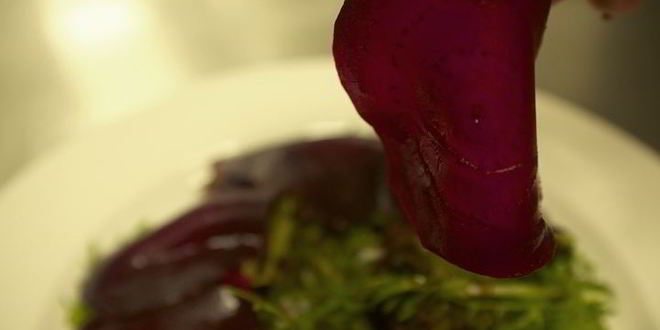 Рецепт карпачча из свеклы с козьим сыром