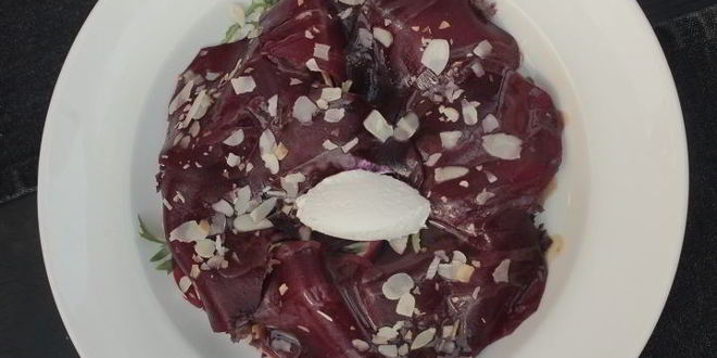 Рецепт карпачча из свеклы с козьим сыром