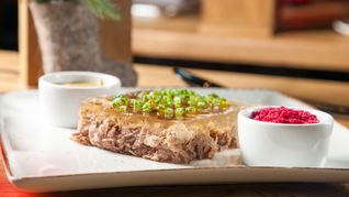 Рецепт Холодца из говядины с хреном и горчицей