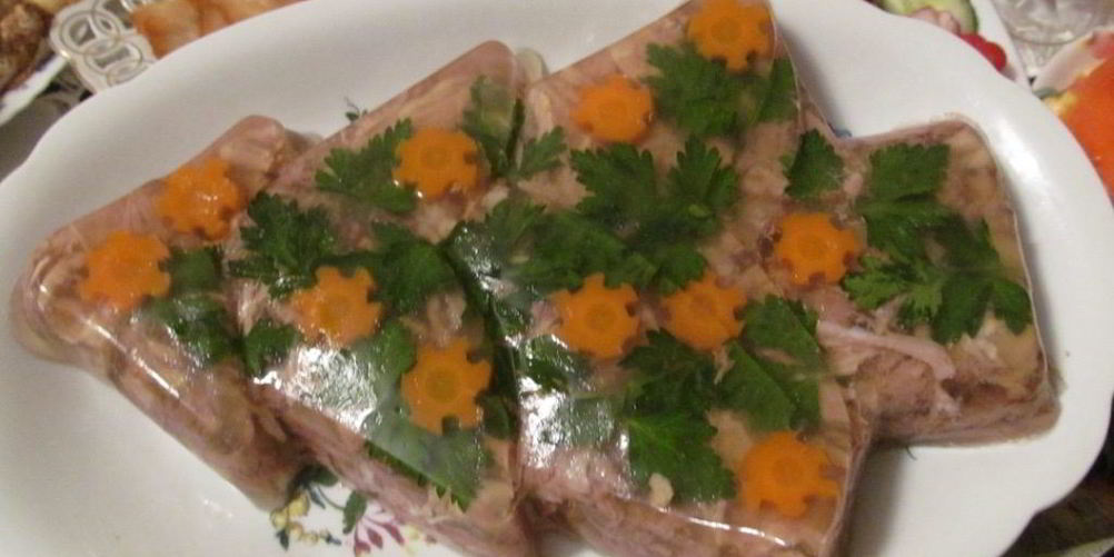 Как приготовить холодец из куриных спинок