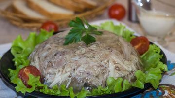 Рецепт Холодца из курицы и свиных ножек
