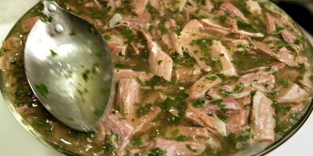 Как приготовить холодец из свиной рульки