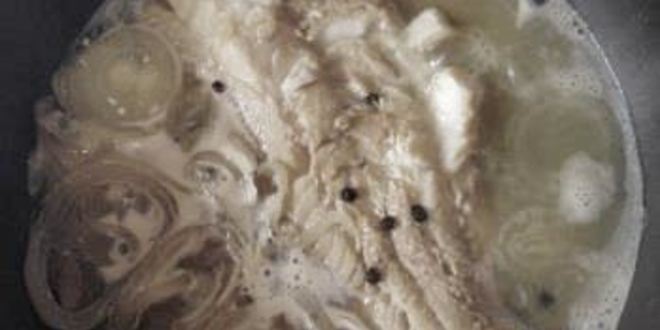 Рецепт томатного холодца с белой рыбой