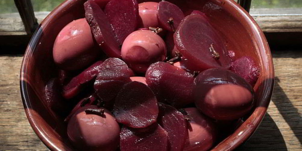 Как приготовить маринованные яйца