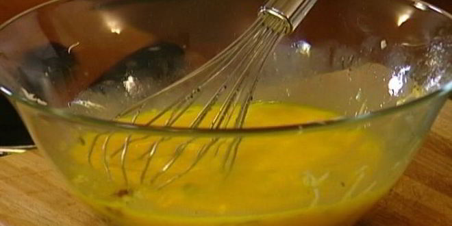 Рецепт фриттаты с вялеными помидорами и сыром