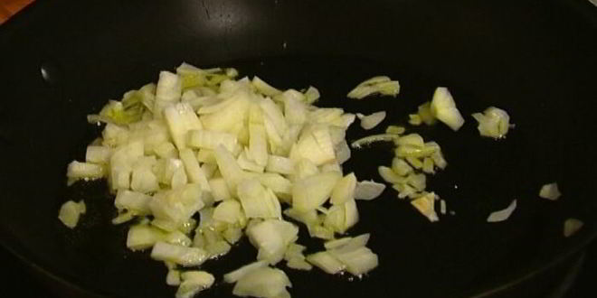 Рецепт фриттаты с вялеными помидорами и сыром