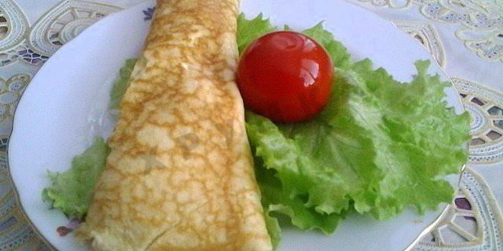 Как приготовить омлет фаршированный с помидорами и перцем