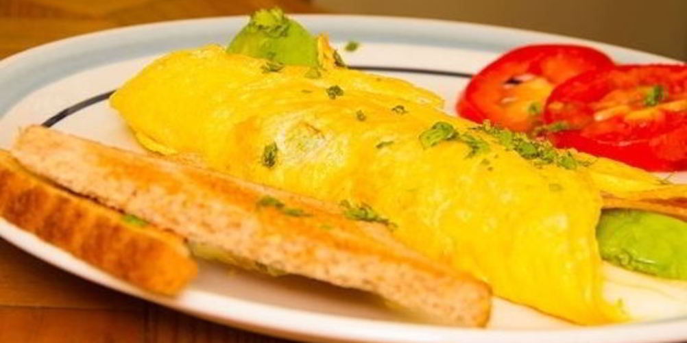 Как приготовить омлет с авокадо