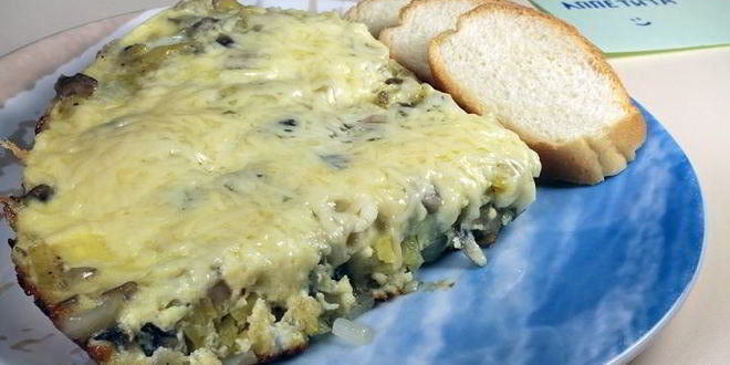 Рецепт омлета с грибами и картофелем