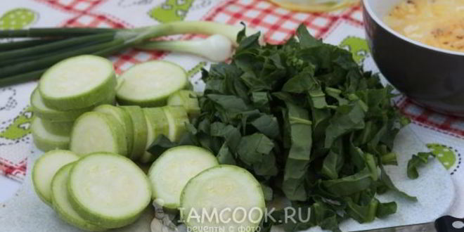 Рецепт омлета с кабачком и шпинатом