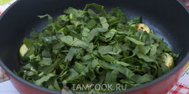 Рецепт омлета с кабачком и шпинатом