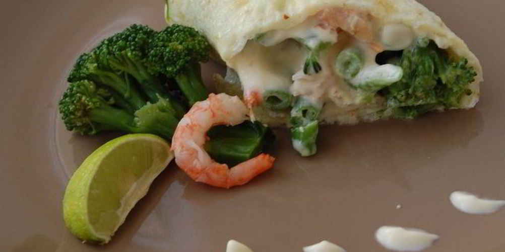 Как приготовить омлет с креветками