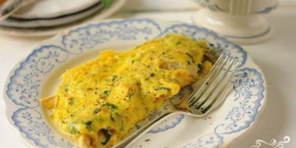 Как приготовить омлет с курицей