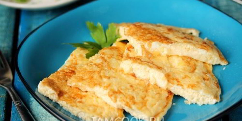 Как приготовить омлет с молоком на сковороде