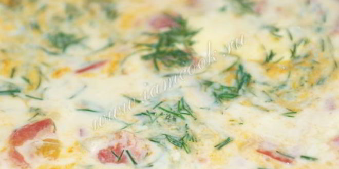 Рецепт омлета с помидорами, луком и укропом