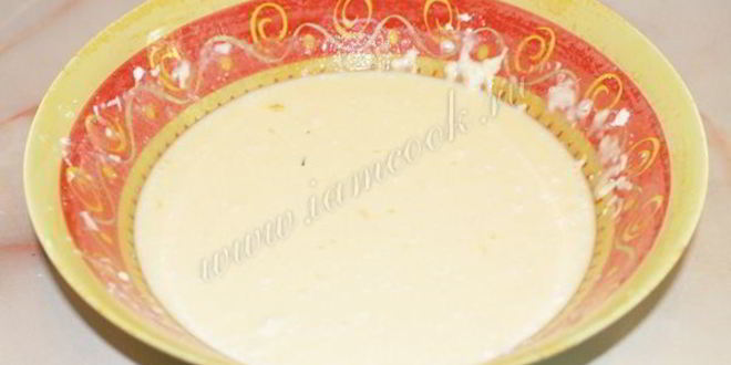 Рецепт омлета с помидорами, луком и укропом