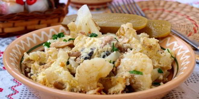 Рецепт омлета с цветной капустой и шампиньонами