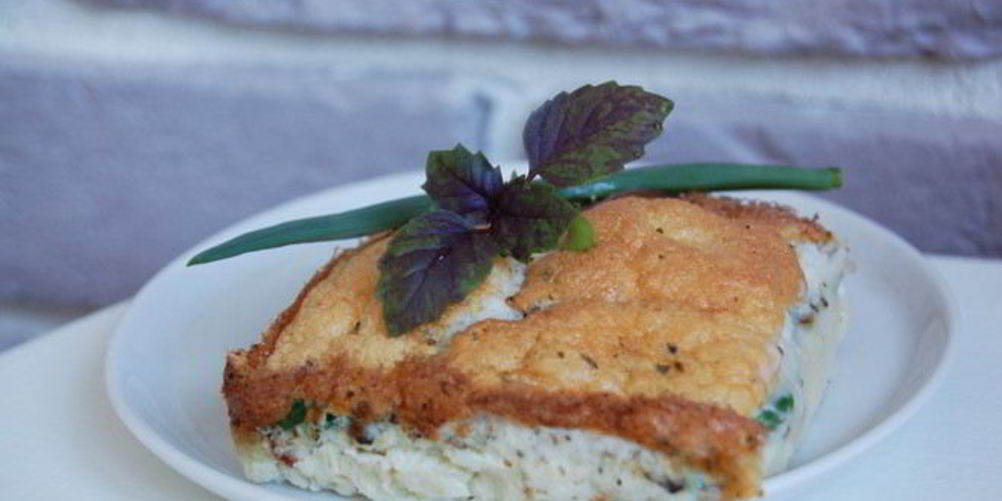 Как приготовить пышный омлет с базиликом