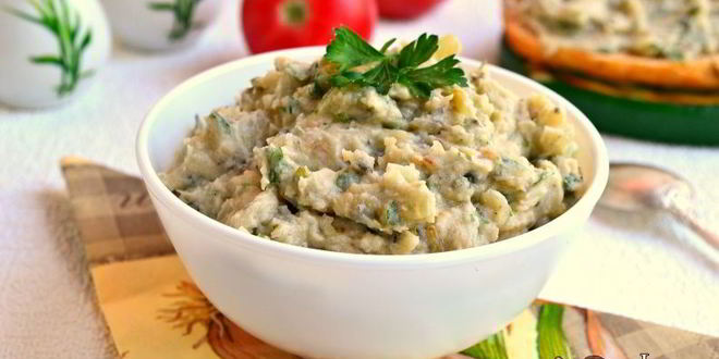 Рецепт паштета из фасоли с луком и оливками