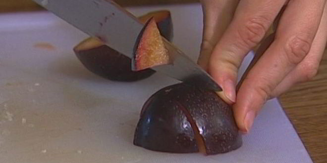 Рецепт паштета из кролика со сливами