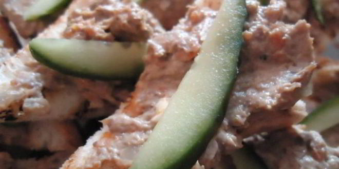 Рецепт паштета из куриной печени с фисташками